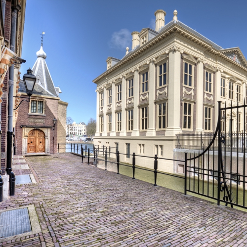 Maurits house
