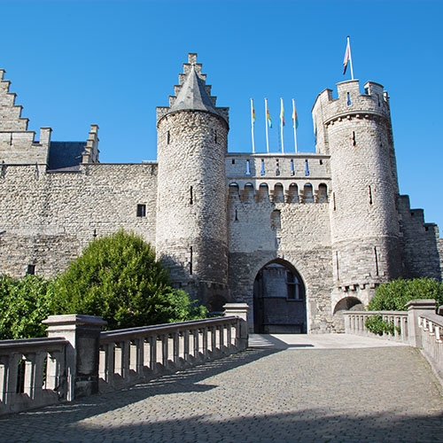 Steen Castle