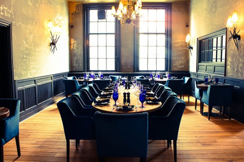 Restaurant Fling